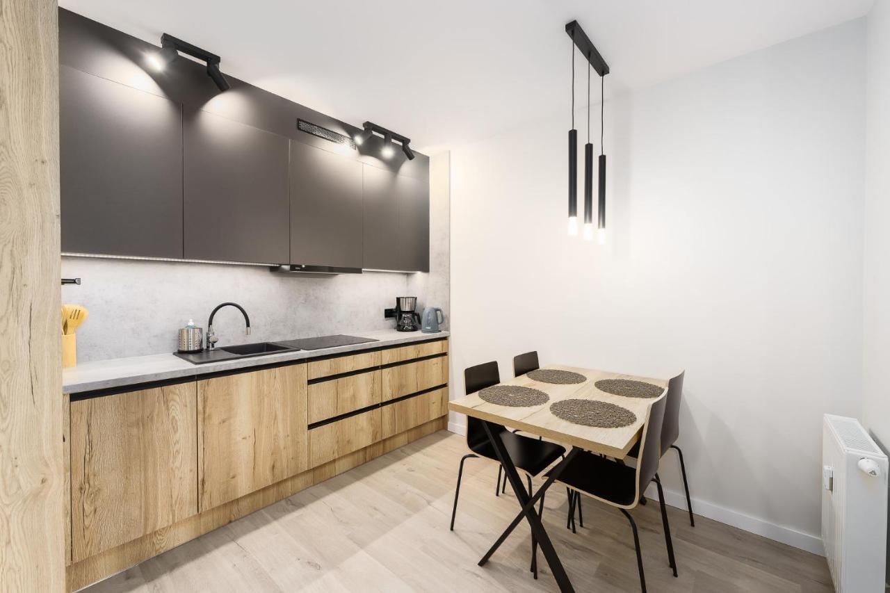 Apartament Brisadelmar Z Bezplatnym Parkingiem Kolobrzeg Luaran gambar